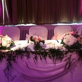 fwthumbTop table vases linked with dainty fern.jpg